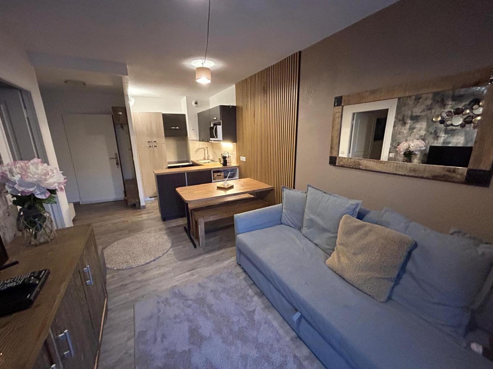 Superbe Appartement Avec Piscine Et Garage Peone ภายนอก รูปภาพ